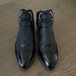 Senso Lucas III bootie in ebony - Size 39 - brand new in box